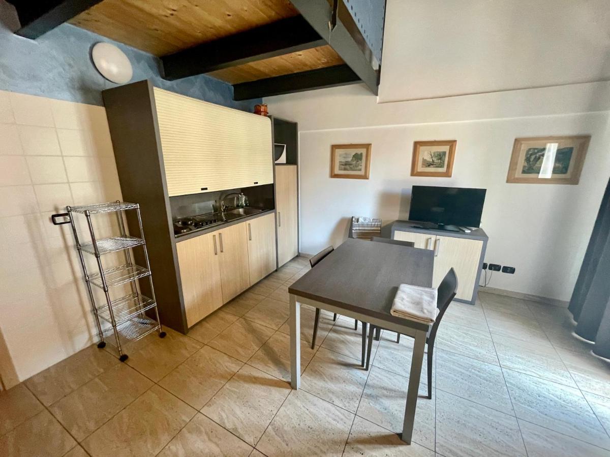 100 Torri Apartment 阿尔巴 外观 照片