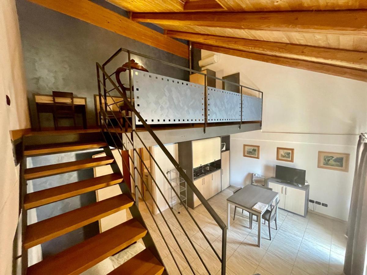 100 Torri Apartment 阿尔巴 外观 照片